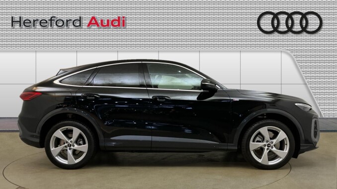 Audi Q5 2.0 TDI Quattro S Line 5dr S Tronic Diesel Estate - Image 4
